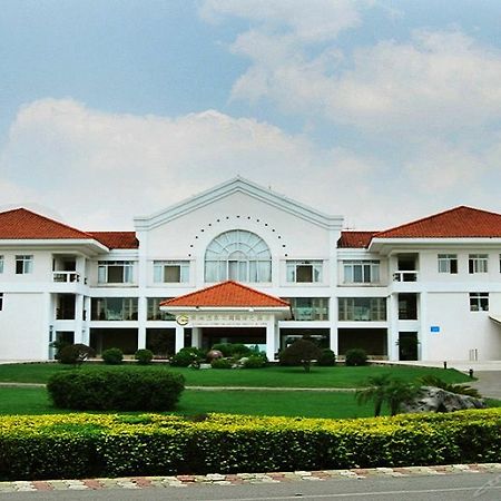 Yunnan Dianchi Garden Resort Hotel & Spa Куньмин Экстерьер фото