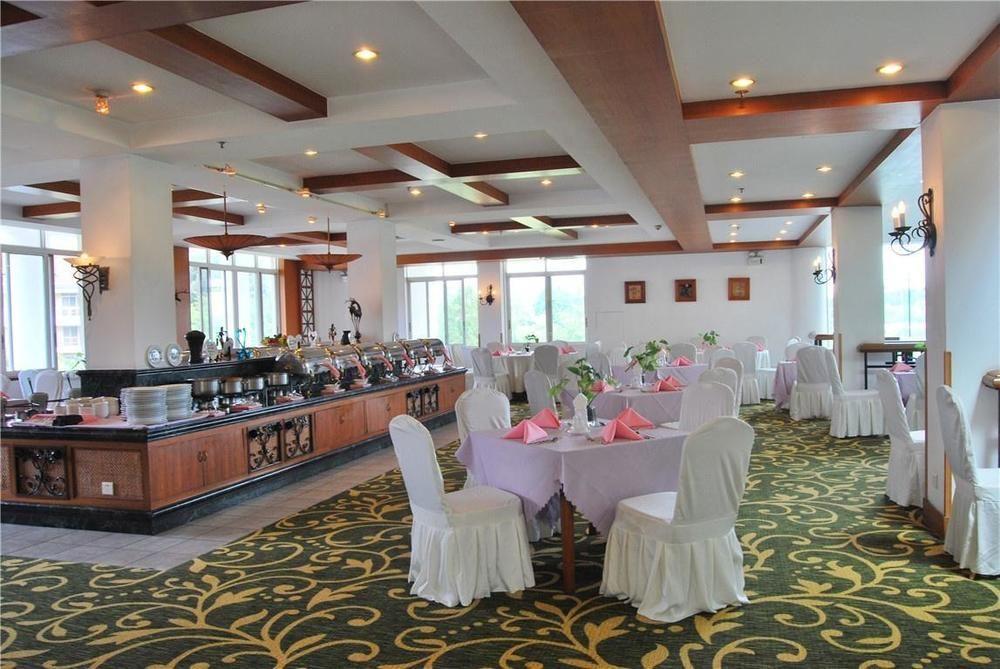 Yunnan Dianchi Garden Resort Hotel & Spa Куньмин Экстерьер фото