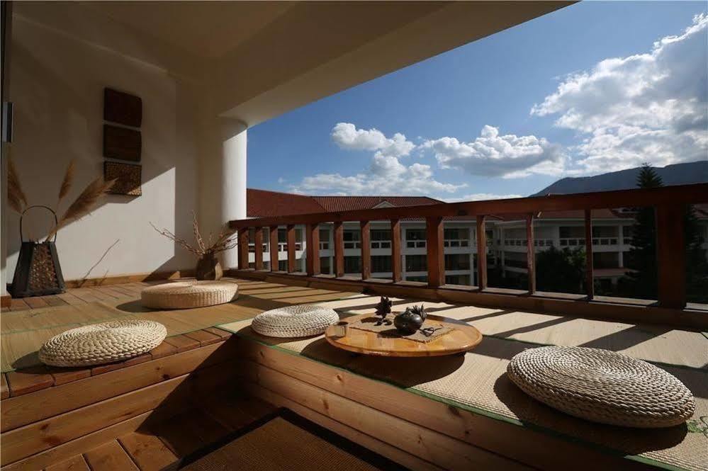 Yunnan Dianchi Garden Resort Hotel & Spa Куньмин Экстерьер фото